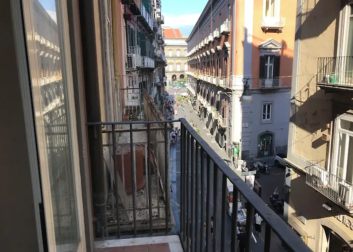 Base Napoli Plebiscito